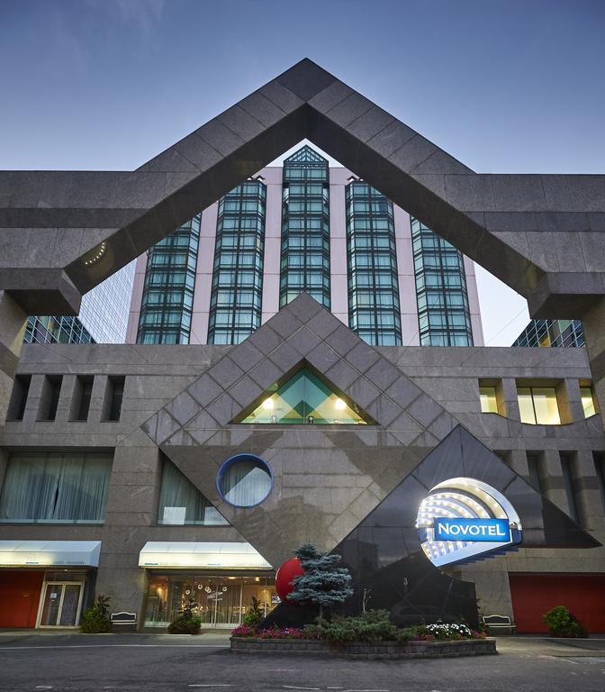 Novotel Toronto North York ภายนอก รูปภาพ