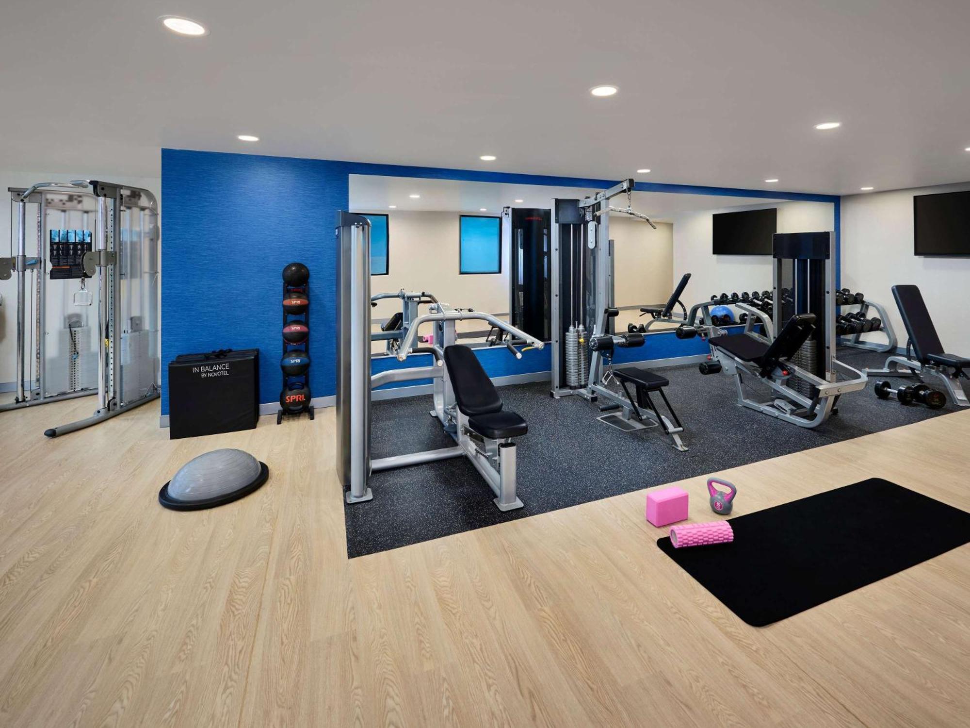 Novotel Toronto North York ภายนอก รูปภาพ