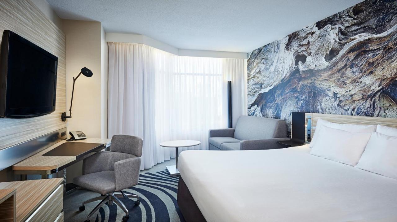 Novotel Toronto North York ภายนอก รูปภาพ